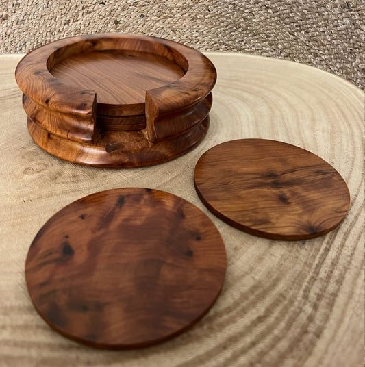 Untersetzer aus majestätischem Thuya-Holz - Handmade - Natur